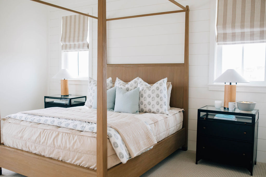 
                  
                    Halston Luxe Beddy's
                  
                