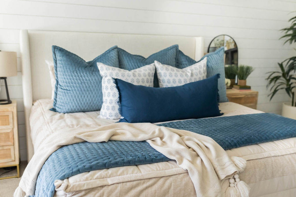 
                  
                    Halston Luxe Beddy's
                  
                