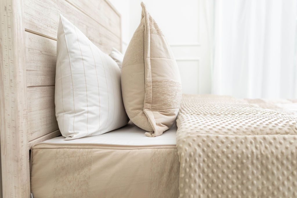 
                  
                    Halston Luxe Beddy's
                  
                