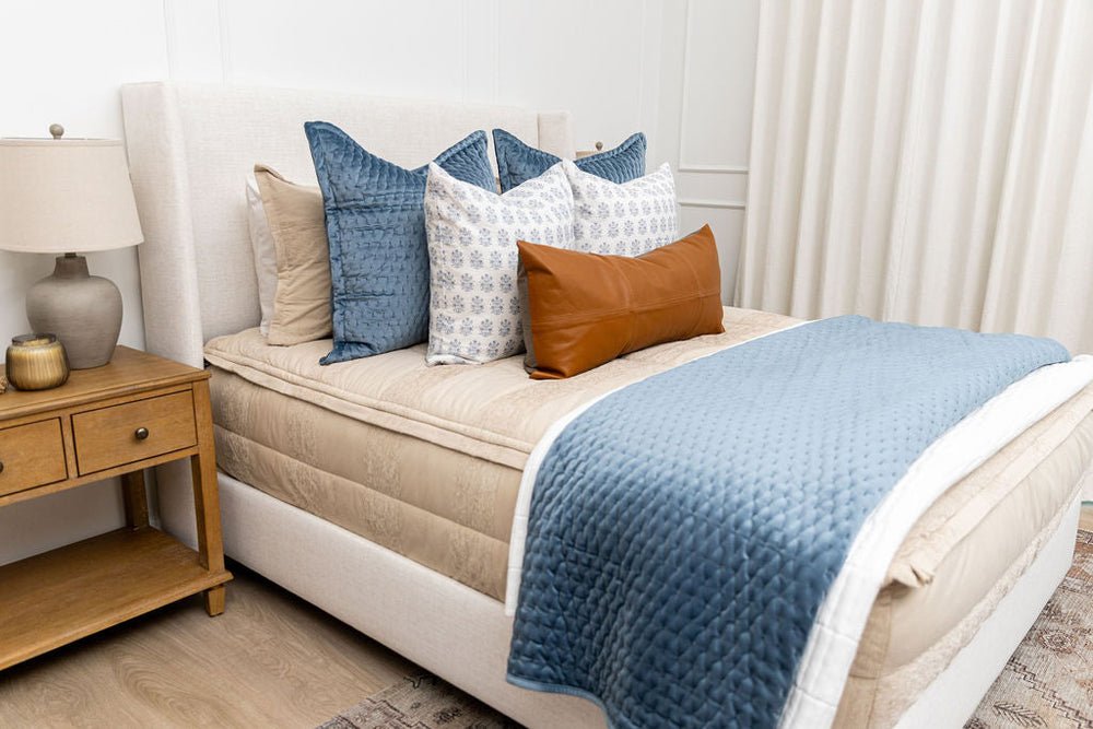 
                  
                    Halston Luxe Beddy's
                  
                