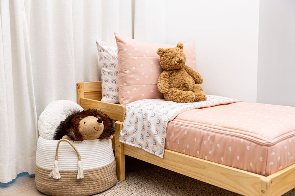 
                  
                    Over The Rainbow Zipper Bedding
                  
                