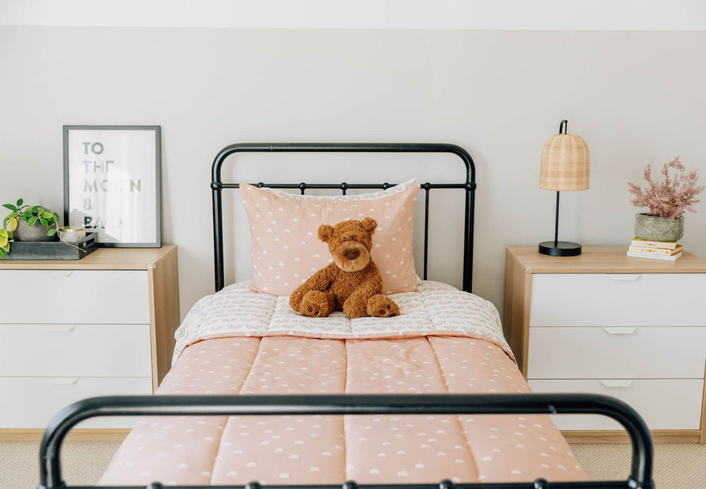 
                  
                    Over The Rainbow Zipper Bedding
                  
                