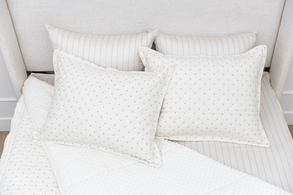 
                  
                    Monroe Luxe Beddy's
                  
                