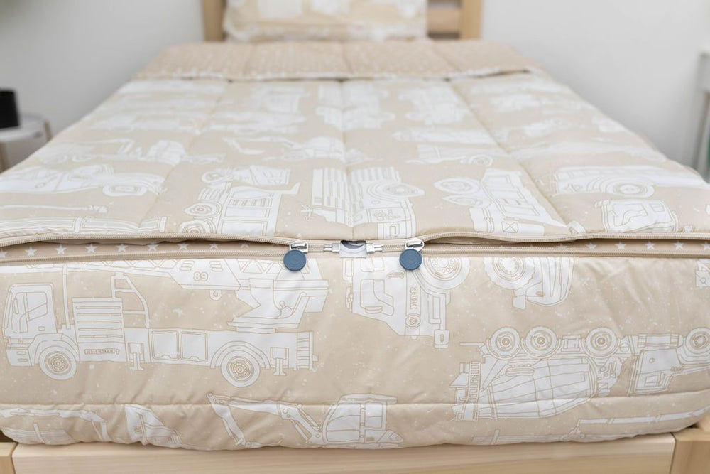 
                  
                    Mack Zipper Bedding
                  
                