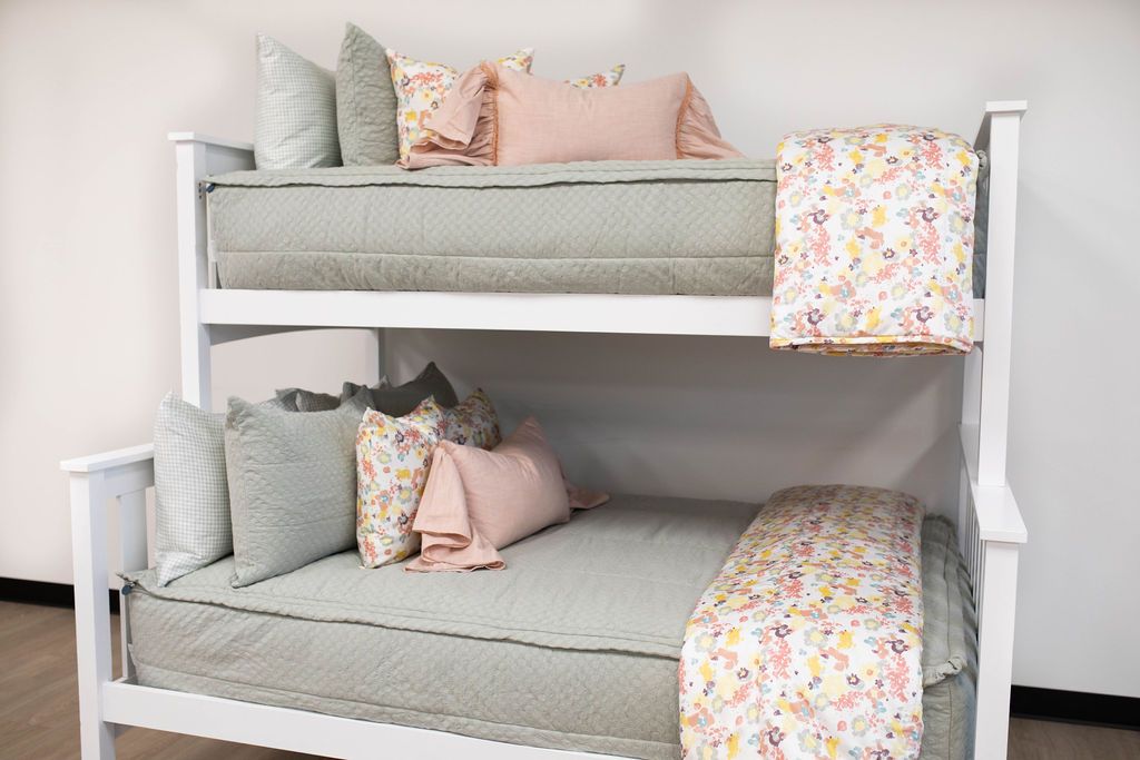 
                  
                    Chloe Luxe Beddy's
                  
                