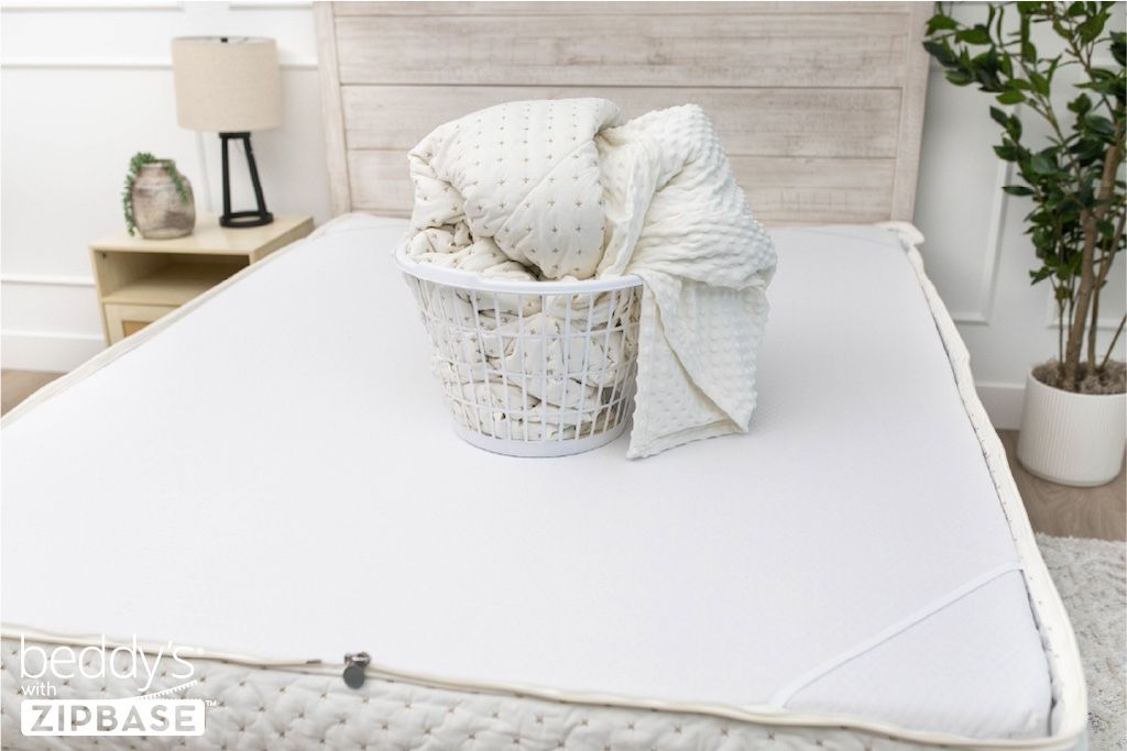 
                  
                    Monroe Luxe Beddy's
                  
                