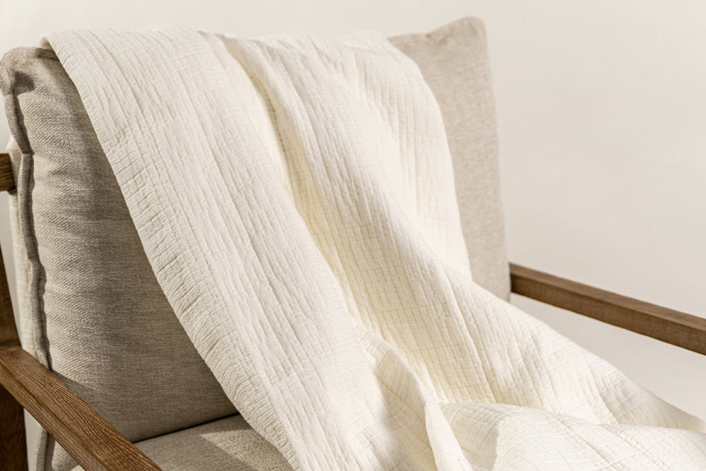 Anna Luxe Blanket