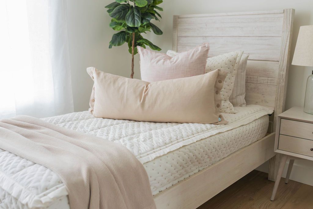 
                  
                    Monroe Luxe Beddy's
                  
                