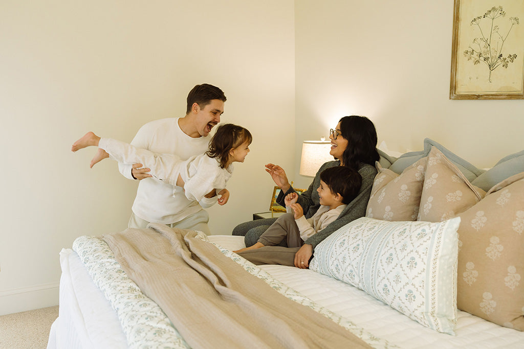 
                  
                    Emerson Luxe Beddy's
                  
                