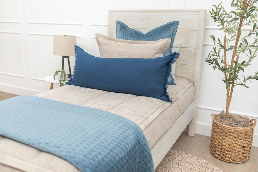 
                  
                    Halston Luxe Blanket
                  
                