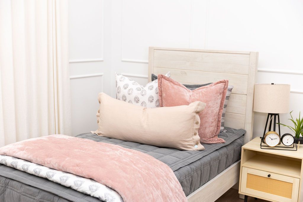 
                  
                    Parker Luxe Blanket
                  
                