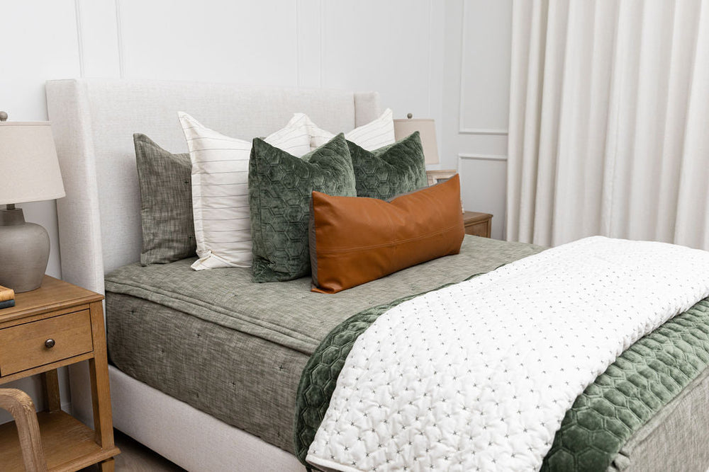 
                  
                    Remington Luxe Beddy's
                  
                