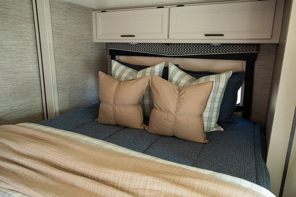 
                  
                    Gentry Luxe Beddy's
                  
                