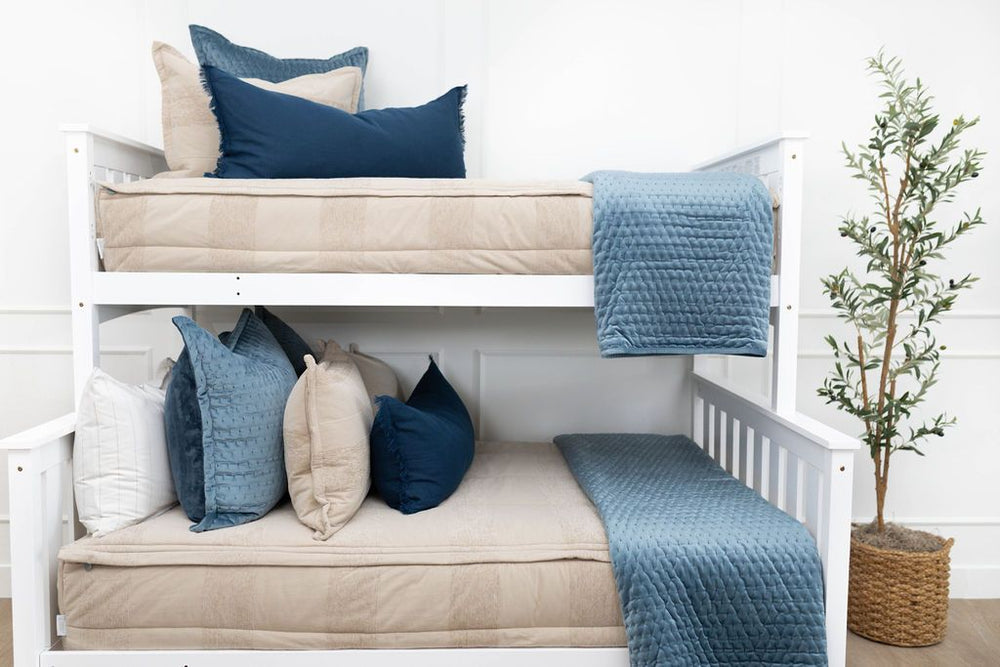 
                  
                    Halston Luxe Beddy's
                  
                