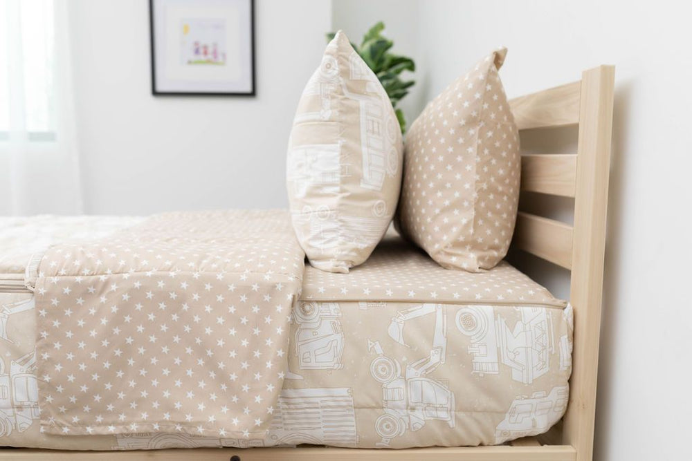 
                  
                    Mack Zipper Bedding
                  
                